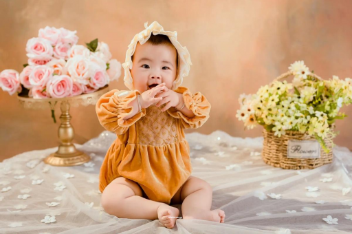 滑县宝宝多大可以吃水果